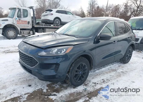 2022 Ford Escape Se z USA, uszkodzony, nr VIN 1FMCU9G61NUB24600